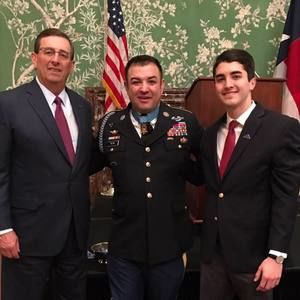 Meet your Posher, Evan